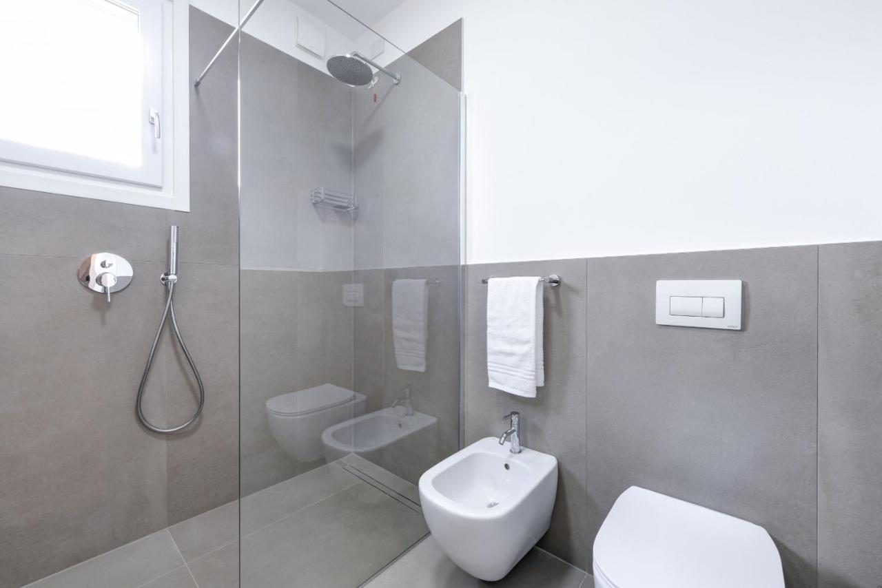 Opalia Residence - Garda Lake Lifestyle Apartment Peschiera del Garda Exterior photo